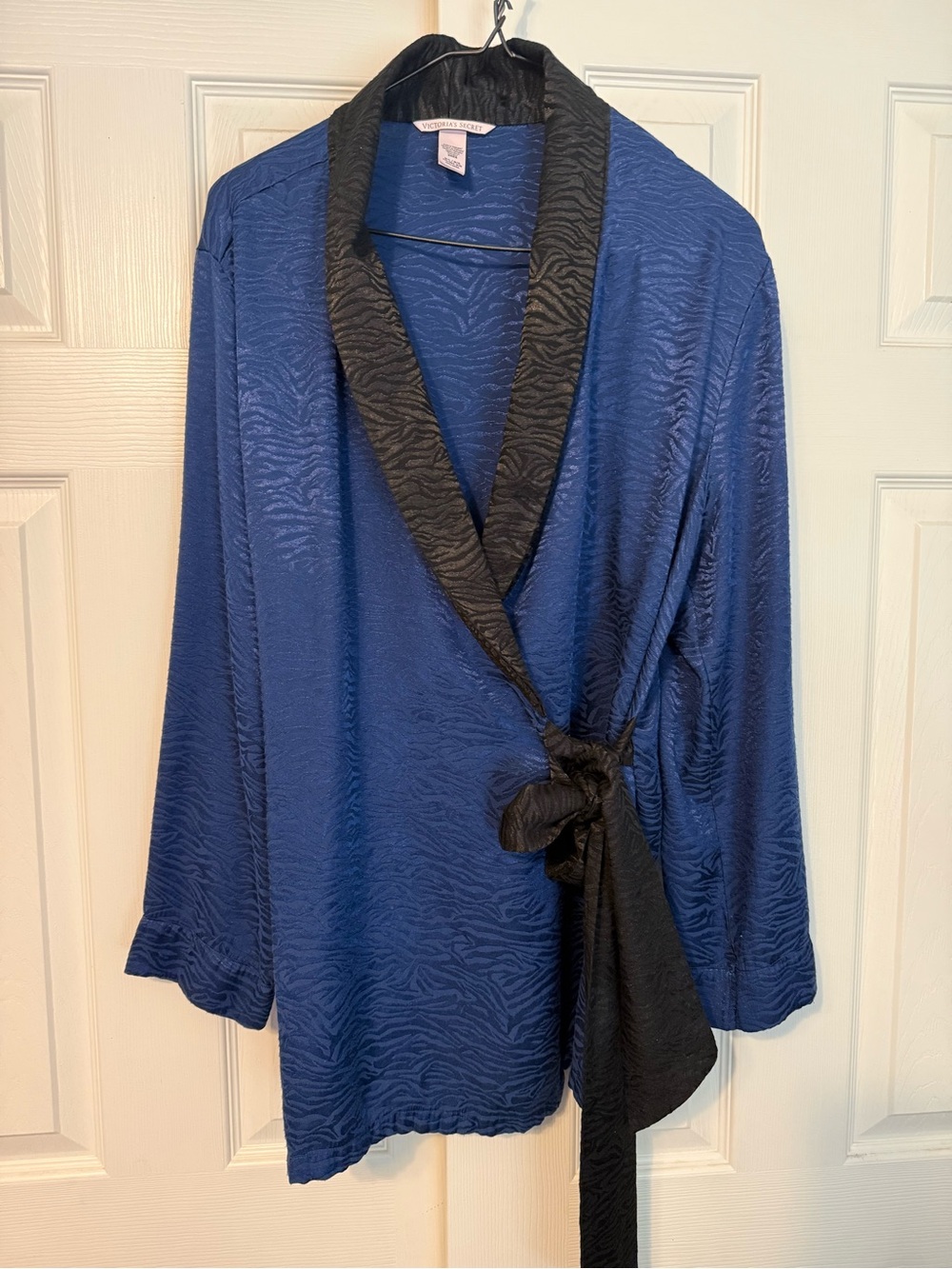 Victoria’s Secret Navy Blue Wrap Robe with Black Trim - Intimates